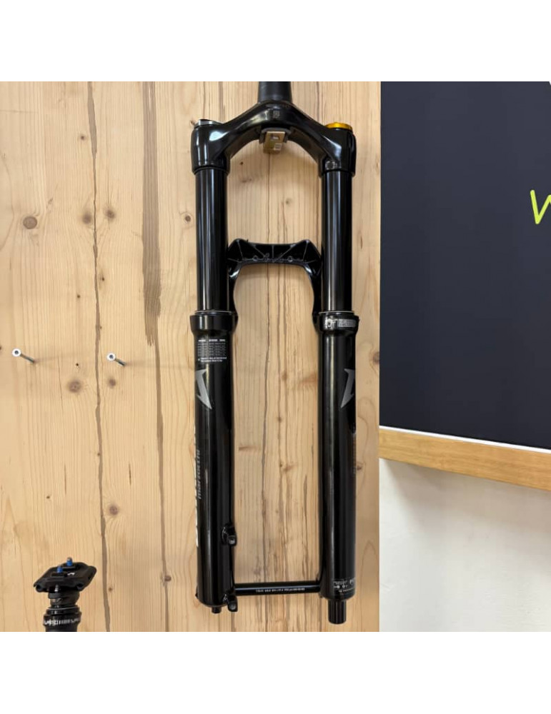 Fourche RECONDITIONNÉ Marzocchi Bomber Z1