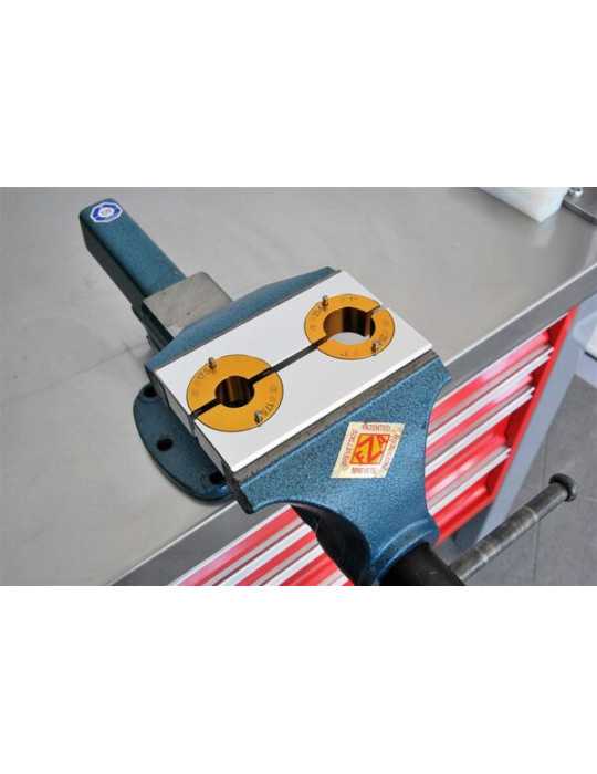 ANDREANI Complete MTB kit with magnetic shaped vice 14.V01.005